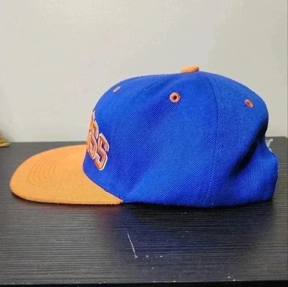 Y&R Young & Reckless Drama Dyrdek Snap-Back Blue/Orange Hat Logo Wool OSFM - Picture 2 of 6